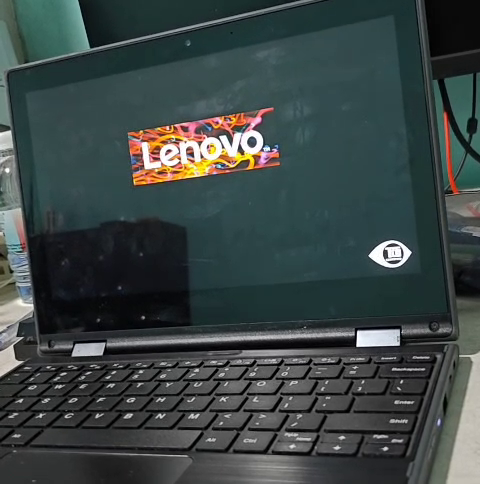 picture of my lenovo 300e in its final stages